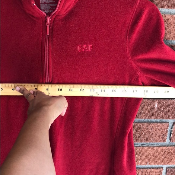 Gap women Red 1/4 zip fleece Sweater- Sz M - Picture 6 of 16